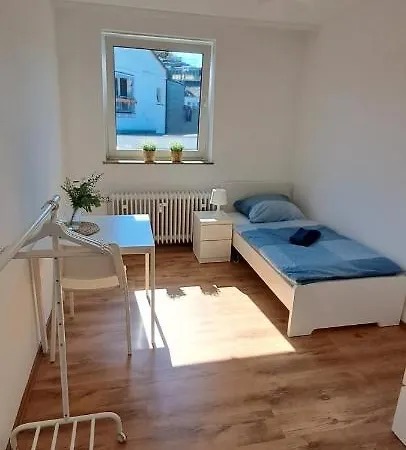 Zentrale Und Ruhige Ferienwohnung * Wuppertal